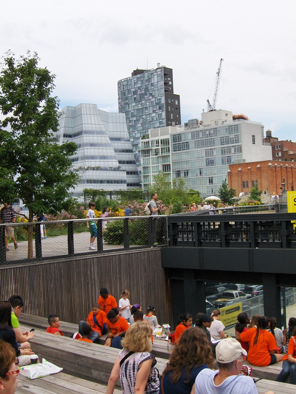 Stadium style seating at the High Line
