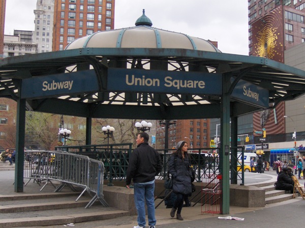 Union Square subway shelter